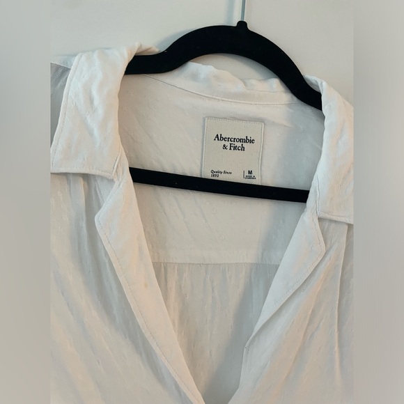 A&F button down short sleeve blouse - Picture 4 of 4